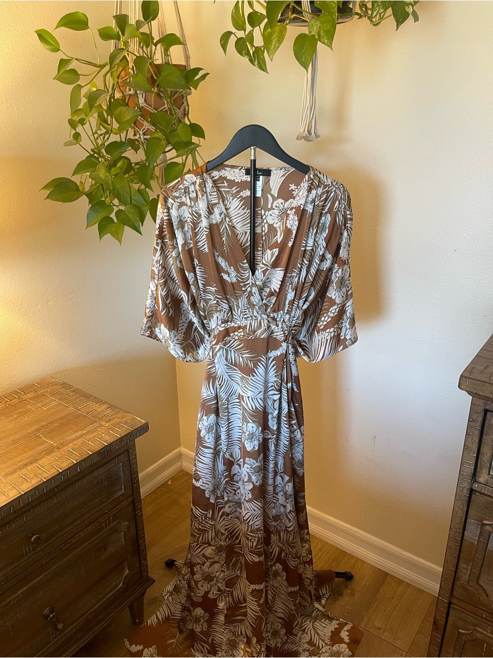 Lulu's Brown & White Tropical kimono style Maxi Dress
